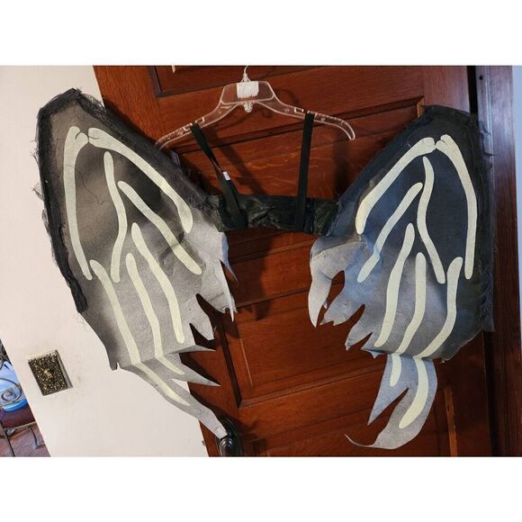 Grim Reaper 2XL (42-46) robe and wings only - Picture 7 of 7